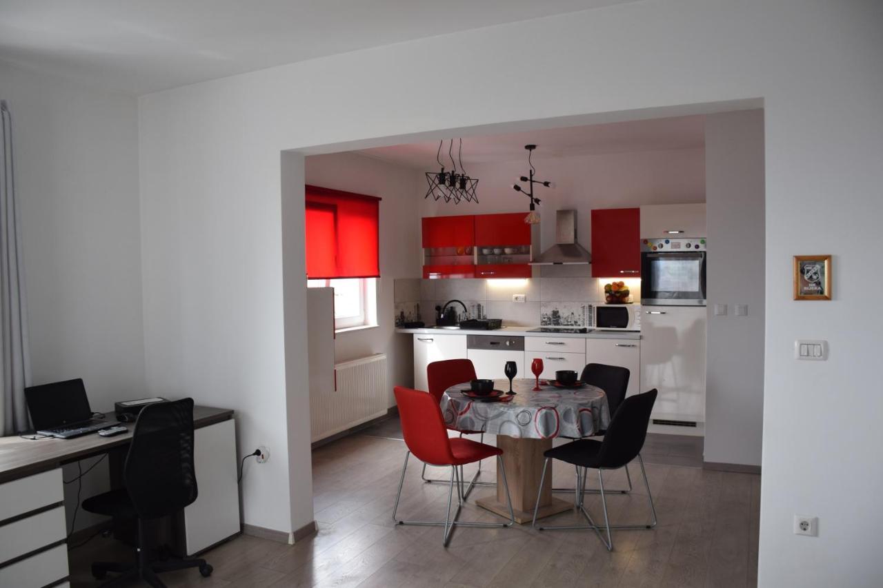 Apartman Totale Rijeka Bagian luar foto